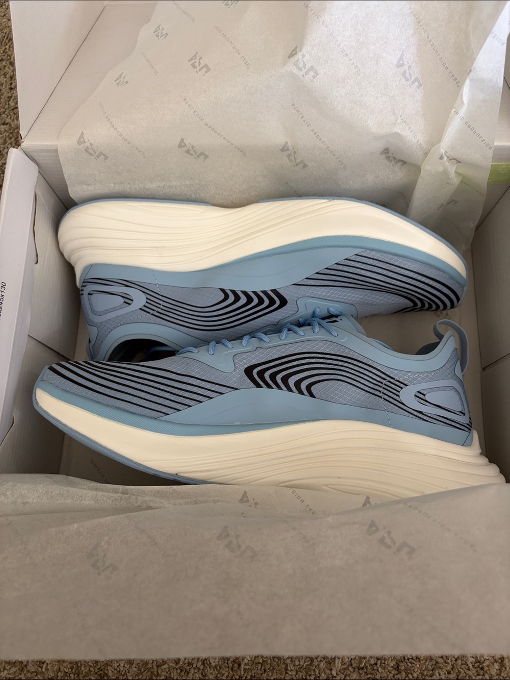 Athletic Propulsion Lab Men streamline sneakers size 12